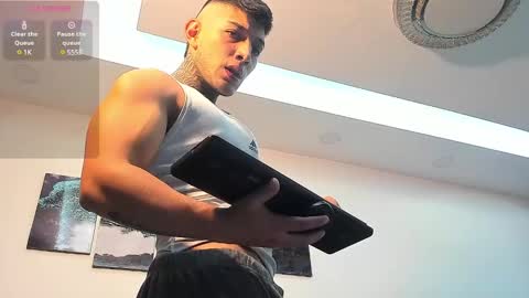 Angel online show from February 2025 05:53:02 AM