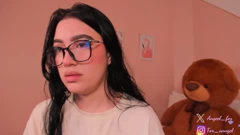 Snapshot of angeel_fox chatting on January 2026 02:37:02 AM Angel online show from January 2026 02:37:02 AM