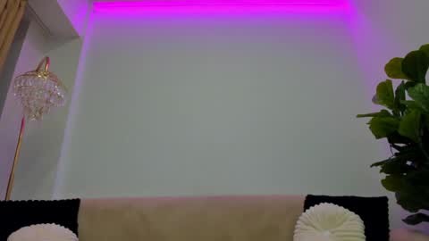 angel__vibe online show from February 2026 09:23:01 PM