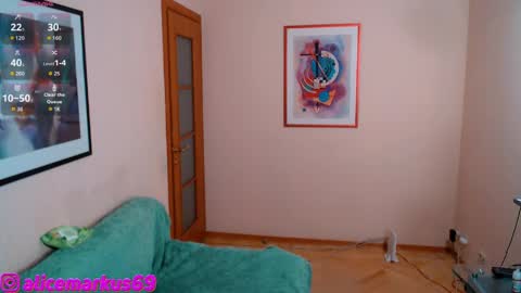 Alice PRIVATE IS OPEN online show from April 2026 11:06:01 AM