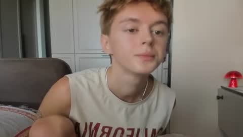 angel_andreww online show from July 2026 10:50:01 AM