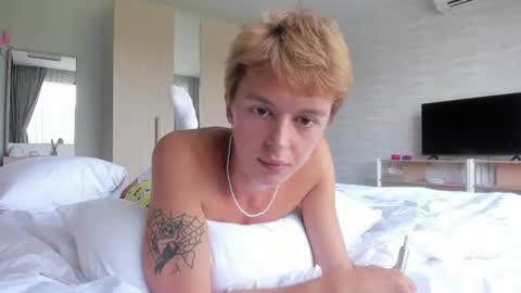 angel_andreww online show from July 2026 06:54:01 AM