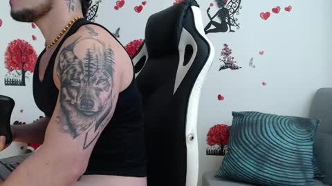 Snapshot of angel_curl chatting on January 2025 04:14:02 PM Angel Curl online show from January 2025 04:14:02 PM