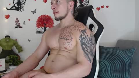 Snapshot of angel_curl chatting on September 2025 07:15:02 PM Angel Curl online show from September 2025 07:15:02 PM