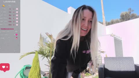 Patricia -  online show from January 2025 11:37:01 AM