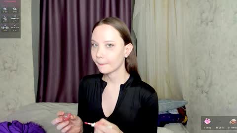 Snapshot of angel_doll585 chatting on January 2026 05:39:01 PM Fallen Angel online show from January 2026 05:39:01 PM