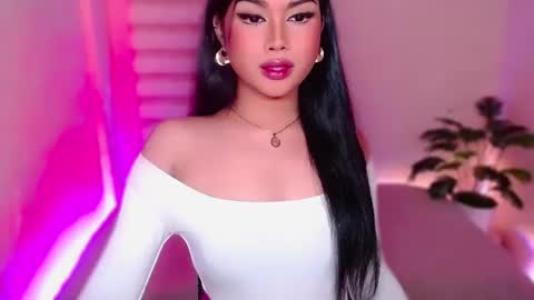 Angel online show from May 2026 08:59:01 PM