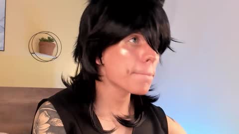 Angel online show from February 2026 04:43:02 AM