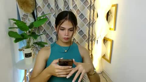 Snapshot of angel_indiguise chatting on March 2025 05:46:01 AM angela online show from March 2025 05:46:01 AM