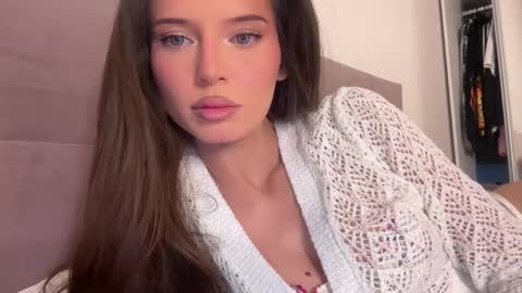 isia online show from April 2026 10:40:01 PM