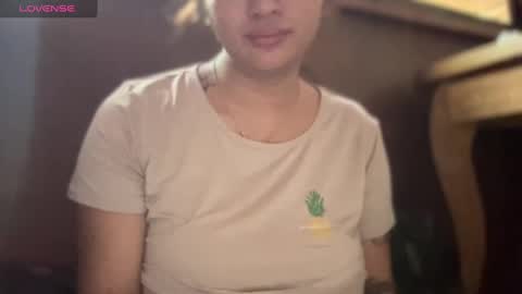 Snapshot of angel_kianna chatting on February 2025 02:19:01 AM callmekianna online show from February 2025 02:19:01 AM