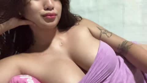 Snapshot of angel_kianna chatting on March 2025 05:14:02 PM callmekianna online show from March 2025 05:14:02 PM