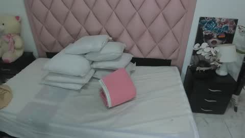 Snapshot of angel_light888 chatting on December 2024 05:40:01 PM Angel online show from December 2024 05:40:01 PM