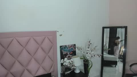 Snapshot of angel_light888 chatting on December 2024 07:28:02 PM Angel online show from December 2024 07:28:02 PM