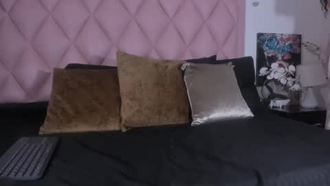 Snapshot of angel_light888 chatting on January 2025 05:24:01 AM Angel online show from January 2025 05:24:01 AM