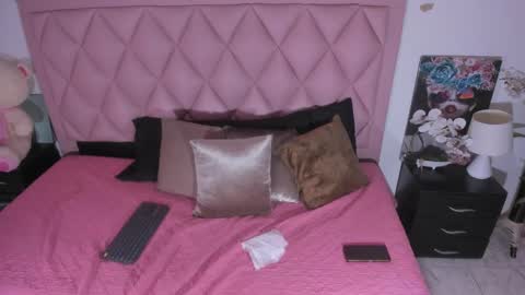 Snapshot of angel_light888 chatting on January 2025 12:52:02 PM Angel online show from January 2025 12:52:02 PM