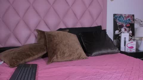 Snapshot of angel_light888 chatting on January 2025 06:11:01 AM Angel online show from January 2025 06:11:01 AM