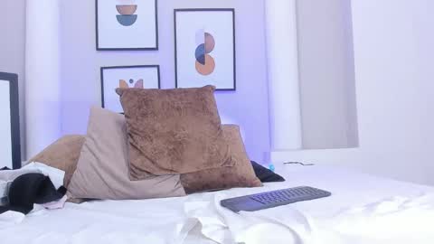 Snapshot of angel_light888 chatting on January 2025 03:19:02 AM Angel online show from January 2025 03:19:02 AM