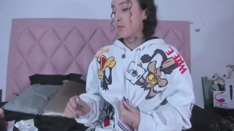 Snapshot of angel_light888 chatting on February 2025 09:13:02 AM Angel online show from February 2025 09:13:02 AM