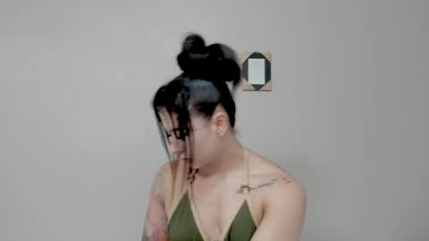 Snapshot of angel_martins chatting on September 2025 05:18:01 PM Angel online show from September 2025 05:18:01 PM