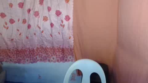 angel_sweet247 online show from February 2026 02:24:02 PM