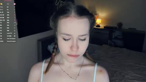 Snapshot of angel_to_burn chatting on December 2025 07:14:02 AM SofiaSofi online show from December 2025 07:14:02 AM