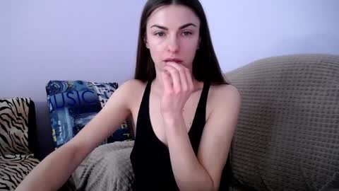 Zoe online show from February 2025 12:05:02 PM