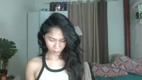 angela online show from February 2025 02:33:01 AM