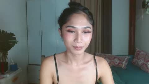 angela online show from February 2025 03:04:02 AM