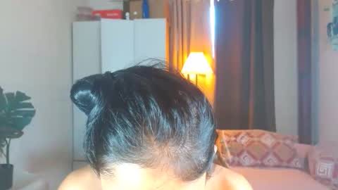 angela online show from October 2025 04:56:02 AM