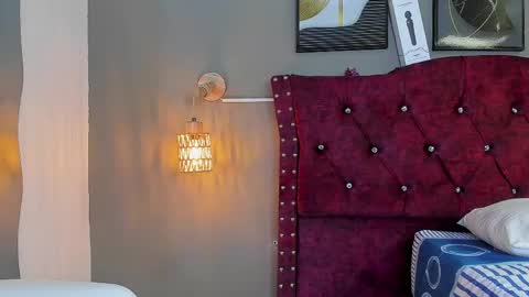 angela_nix online show from May 2026 03:21:02 PM