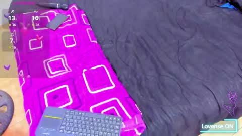 Snapshot of angela_wish chatting on February 2026 06:33:02 PM angela_wish online show from February 2026 06:33:02 PM