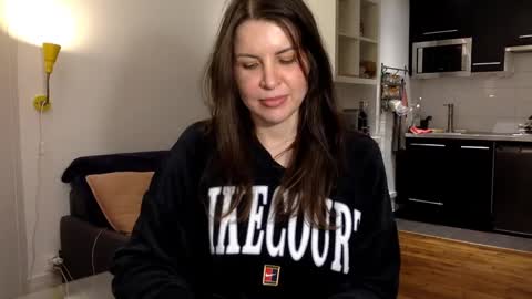 Snapshot of angeladarkk chatting on January 2025 10:30:02 PM Angela online show from January 2025 10:30:02 PM