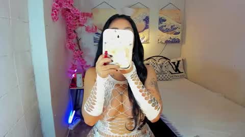 Snapshot of angelamorena chatting on September 2025 09:58:01 PM angelamorena online show from September 2025 09:58:01 PM