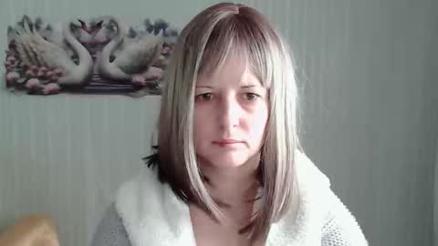 Snapshot of angelaroxyx chatting on February 2026 07:27:01 AM AngelaRoxyx online show from February 2026 07:27:01 AM