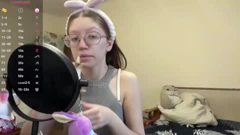 Snapshot of angelassmith chatting on October 2025 04:23:02 AM Angela online show from October 2025 04:23:02 AM