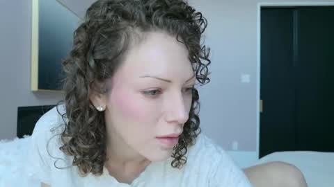 angelbabyphoebe online show from April 2026 12:51:02 PM