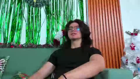 Angel Bennet online show from December 2024 06:41:02 AM