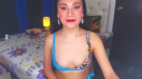 Snapshot of angelcumfallen chatting on February 2025 06:22:01 PM Angel online show from February 2025 06:22:01 PM