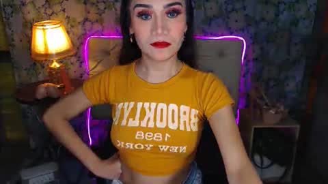 Snapshot of angelcumfallen chatting on September 2025 03:55:01 PM Angel online show from September 2025 03:55:01 PM