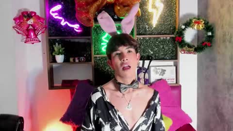 Angel dust online show from December 2025 03:05:01 AM