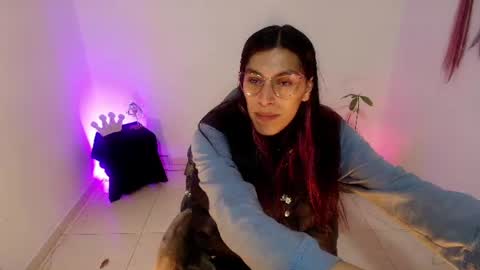 angele online show from June 2026 05:02:02 PM