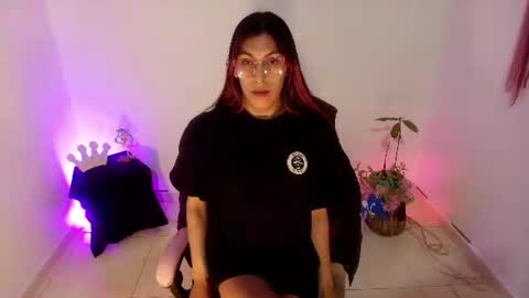 angele online show from July 2026 06:11:01 PM