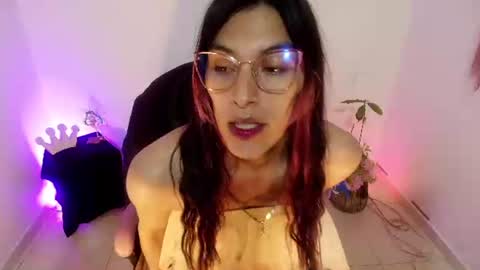 angele online show from July 2026 06:24:02 PM
