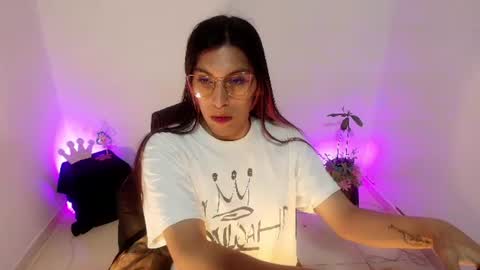 angele online show from August 2026 07:12:02 PM