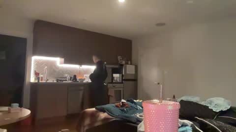 Snapshot of angeleleven11 chatting on January 2025 03:32:01 PM angeleleven11 online show from January 2025 03:32:01 PM