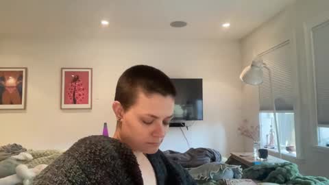 Snapshot of angeleleven11 chatting on February 2025 08:36:01 PM angeleleven11 online show from February 2025 08:36:01 PM