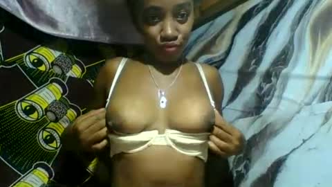 Angelettee online show from June 2026 06:01:02 PM