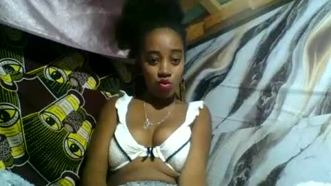 Angelettee online show from June 2026 12:04:01 PM
