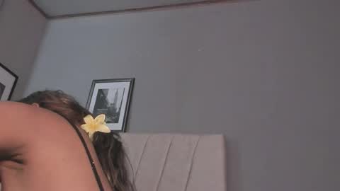 Carolina online show from February 2026 12:27:02 AM